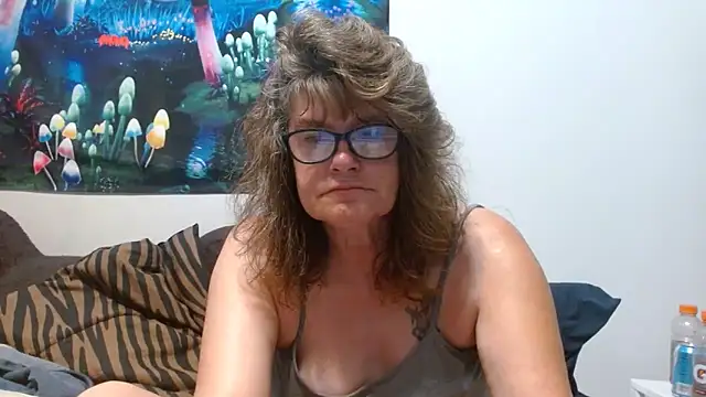 ladylavende3 online show from September 24, 2:38 pm