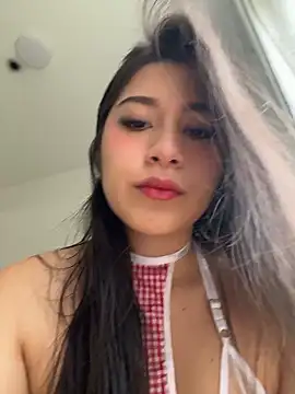 Valen Martiinez online show from January 12, 2:11 pm