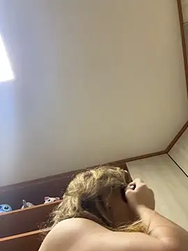 BarbieHotBrazil online show from April 14, 3:17 am