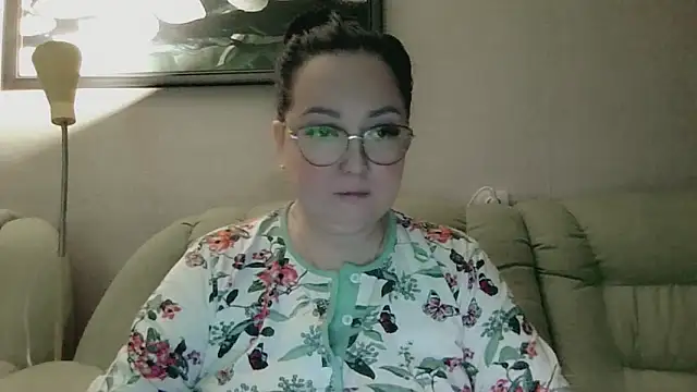 infinity loveliness online show from March 10, 1:04 pm