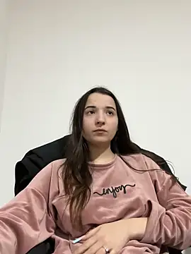 OutsiderMuse online show from April 27, 5:54 pm