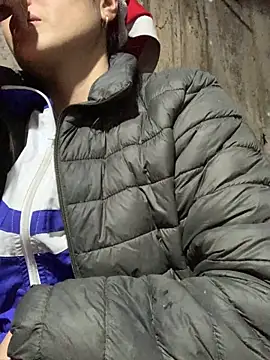 hinicky-0 online show from February 3, 11:37 am