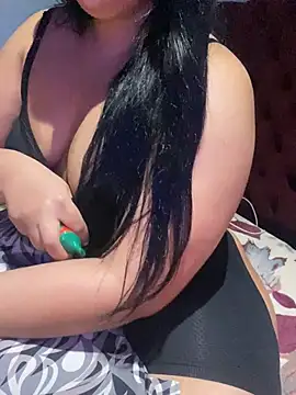 Lina Velvet  online show from April 16, 2:23 am