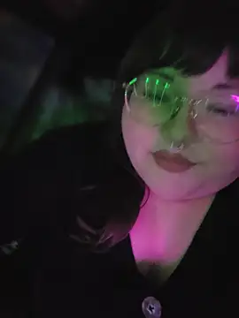 LunaLuxxx666 online show from March 31, 4:12 am