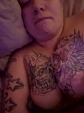 tattedma013 online show from January 15, 5:35 am