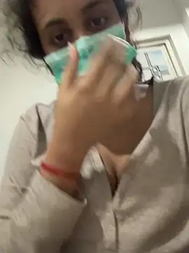 hyualll online show from February 6, 4:43 pm