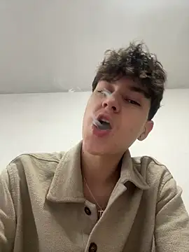 ravenryx online show from March 24, 3:06 pm