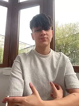 ravenryx online show from April 21, 11:28 am