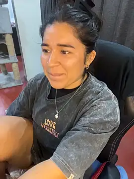 Minico25 online show from April 28, 2:27 am