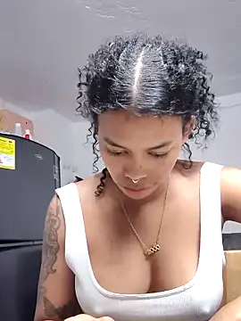 shenna brunette online show from March 11, 5:48 pm