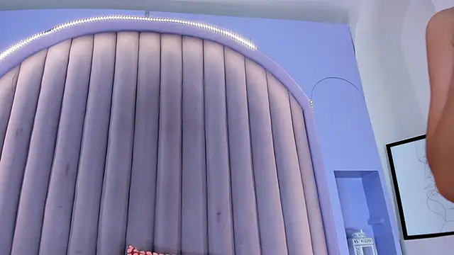 AmberStonne   online show from February 4, 6:49 am