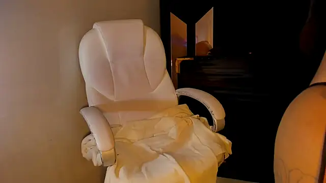 LunaFever69 online show from June 2, 2:45 am