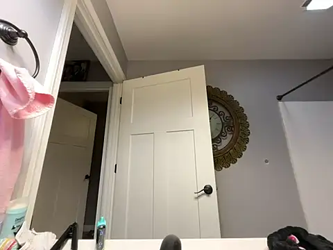 princessnikkole5501 online show from January 6, 10:57 pm