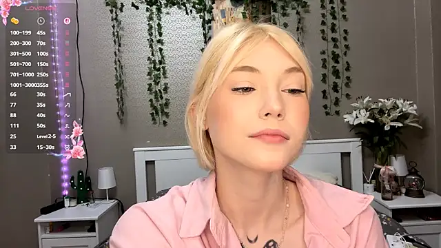 LlsabethHaze online show from February 16, 1:11 pm