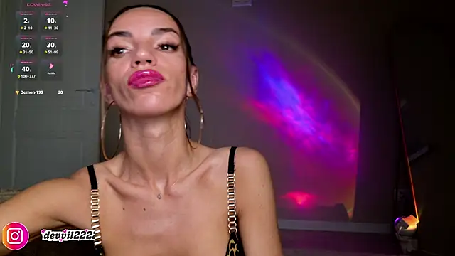 Devvil2222 online show from March 27, 8:31 pm