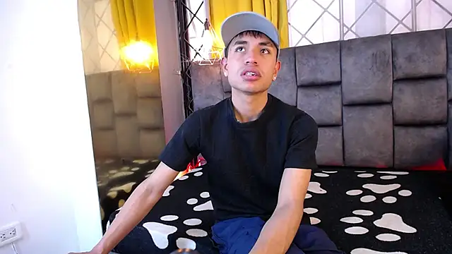 Maik Russo online show from February 5, 1:47 pm