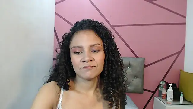 Little18Doll online show from April 12, 6:54 pm