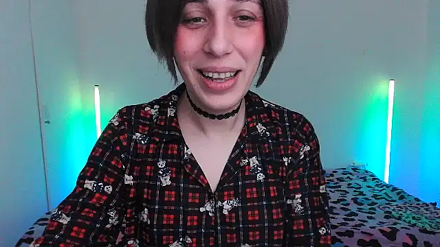 HoneyValentine online show from February 18, 8:52 pm