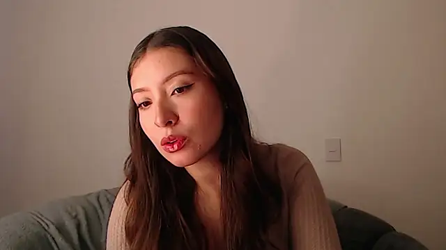 -Ivonnys online show from January 15, 9:10 pm