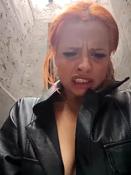 Cataleya 16 online show from April 17, 9:50 pm