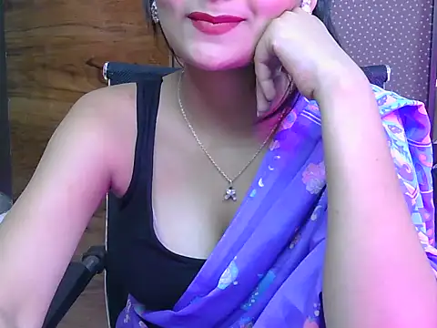 sweet riyaaa online show from May 28, 5:05 am