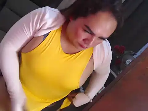 Amara 101  online show from February 16, 10:48 am