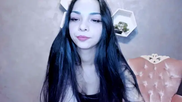 EvaShy99 online show from February 17, 9:25 pm