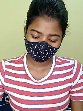 trinasa online show from February 20, 7:47 pm