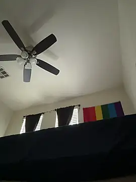 Tamiii420 online show from April 20, 6:33 pm