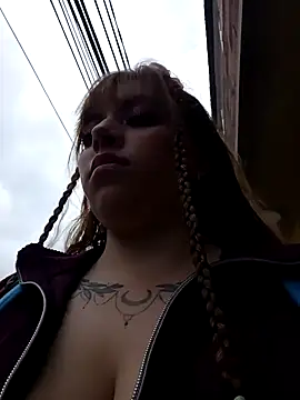 ISABELLA-01  online show from April 23, 7:27 pm