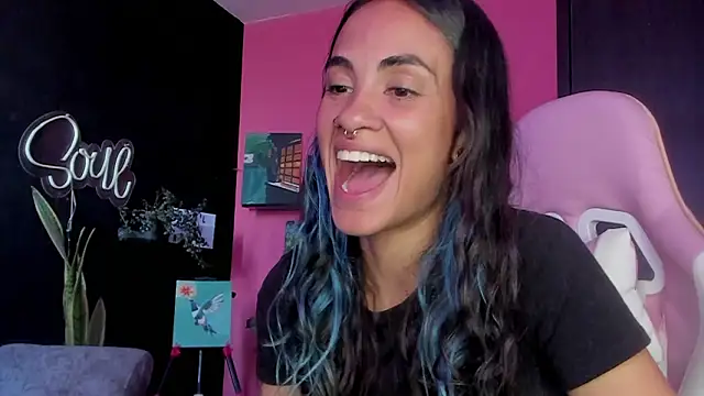 azula lillet online show from March 11, 8:44 pm