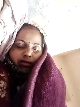 Hasmi hot09 online show from February 5, 6:33 pm