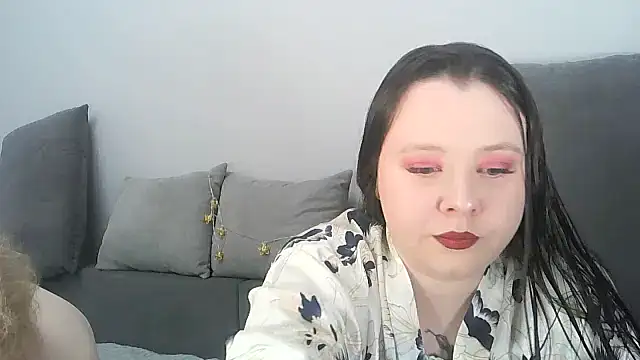 TommyandJanet online show from January 18, 2:24 pm