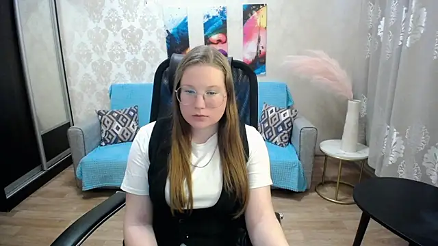 kuri u online show from January 8, 10:52 am