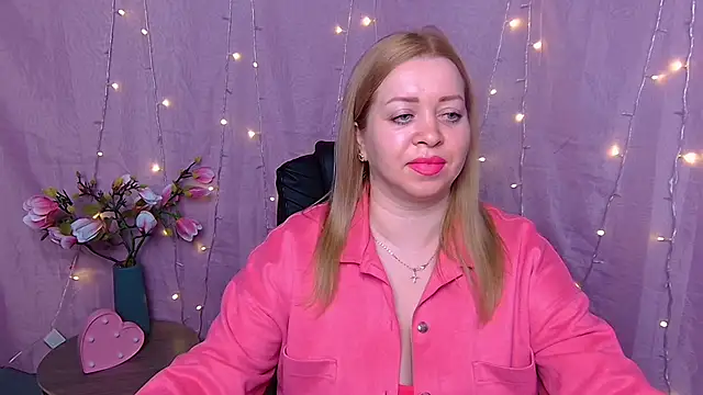 OliviaVerr online show from February 26, 1:54 pm