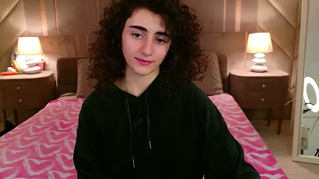 Susan Fors online show from April 17, 6:04 am