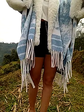 hoahong2 online show from January 17, 2:19 am