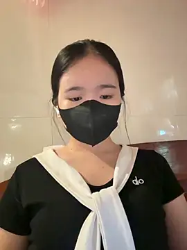 Gwen879 online show from April 27, 2:19 am