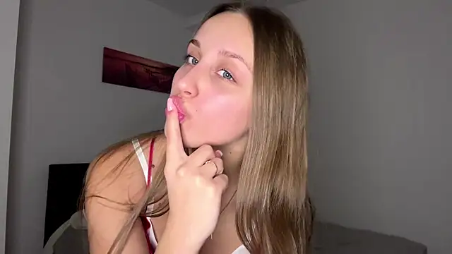 EvaRenard online show from January 16, 8:27 pm