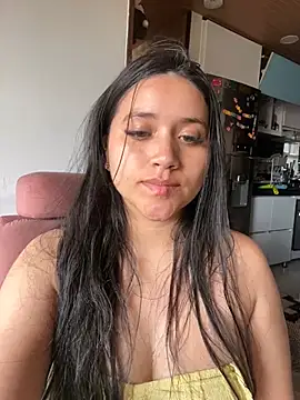 Veronica Wins  online show from March 16, 7:07 pm