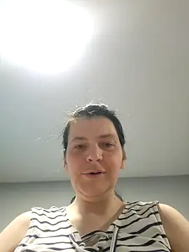 roksa2026 online show from April 12, 6:22 pm