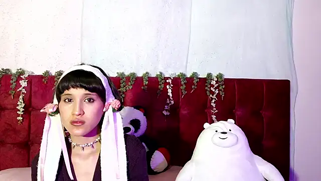 Veronica Lamberth online show from March 19, 7:02 am