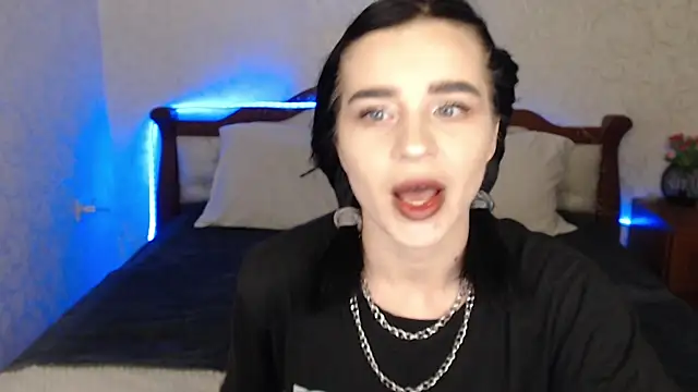 ShyyMariaa online show from January 15, 12:05 am