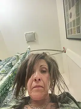 Karmab69 online show from April 1, 5:52 am