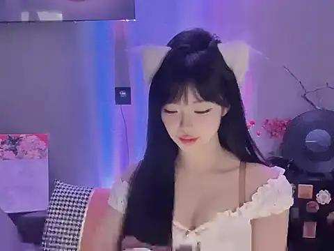 1X-xiaoyi online show from January 11, 2:11 pm