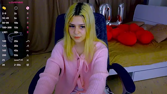 ApheliaStar online show from February 15, 3:55 pm