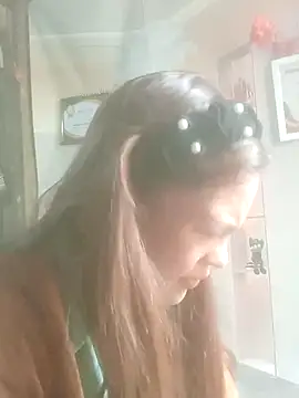 jjennyyy online show from March 19, 4:39 am