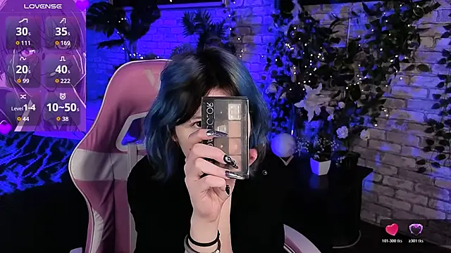 Ashley Veil online show from March 10, 8:35 pm