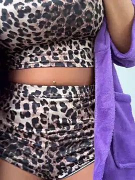 Missolevelvet online show from March 30, 9:31 am