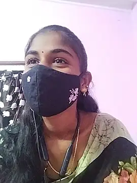 Tamil Hot RoyalQueen online show from January 19, 12:45 pm